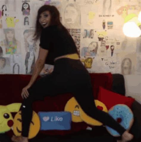 the gabbie show twerk|Gabbie Show Twerk